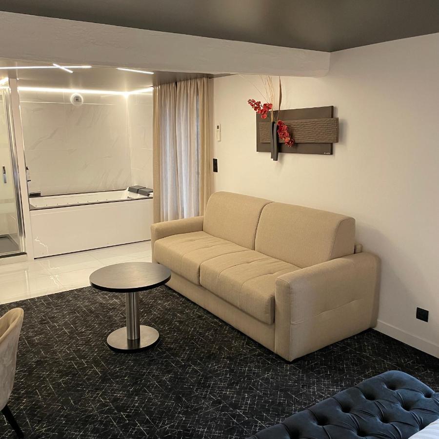 Le Sainte Jeanne Hotel Cormeilles-en-Vexin Luaran gambar