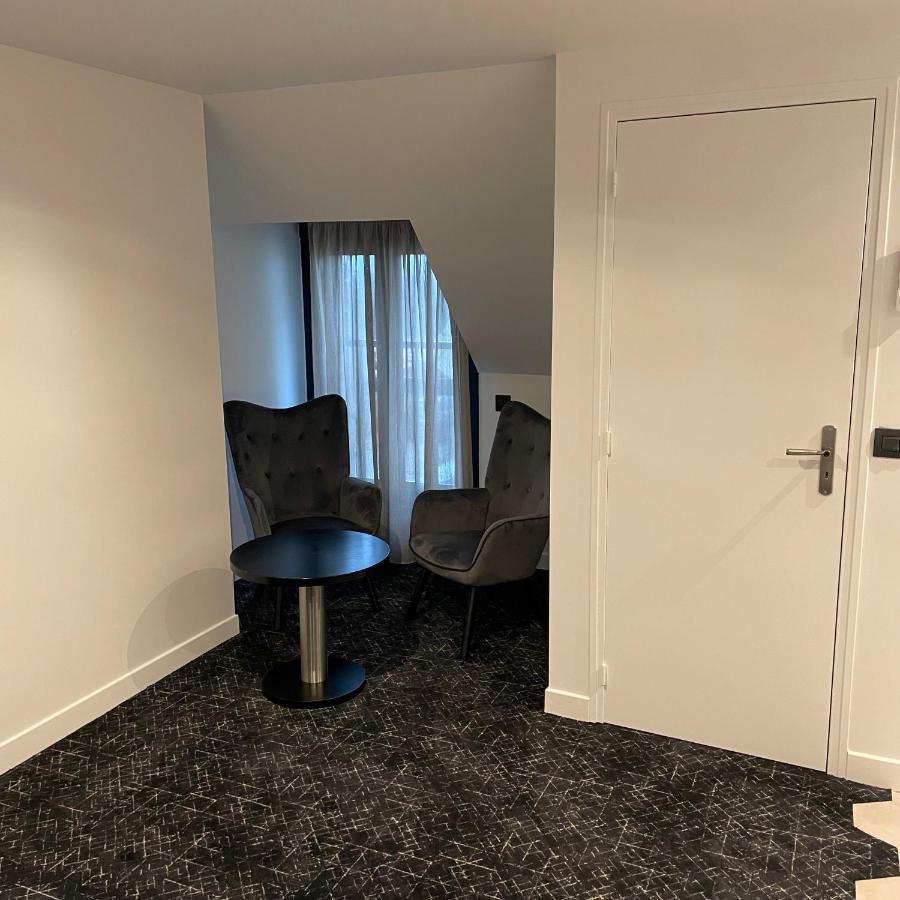 Le Sainte Jeanne Hotel Cormeilles-en-Vexin Luaran gambar